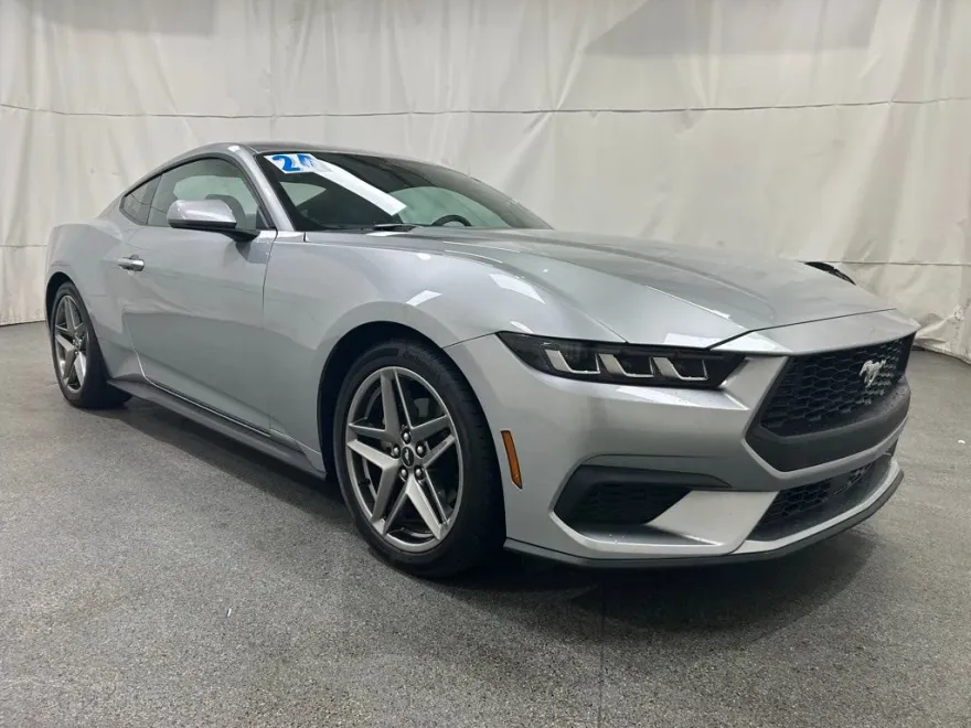 2024 Ford Mustang EcoBoost photo 1