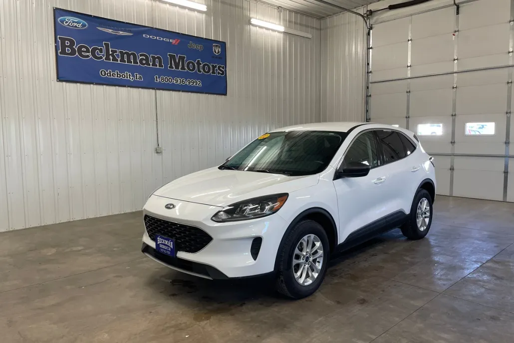 2022 Ford Escape SE photo 1