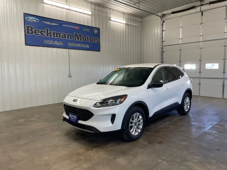 2022 Ford Escape SE photo 1