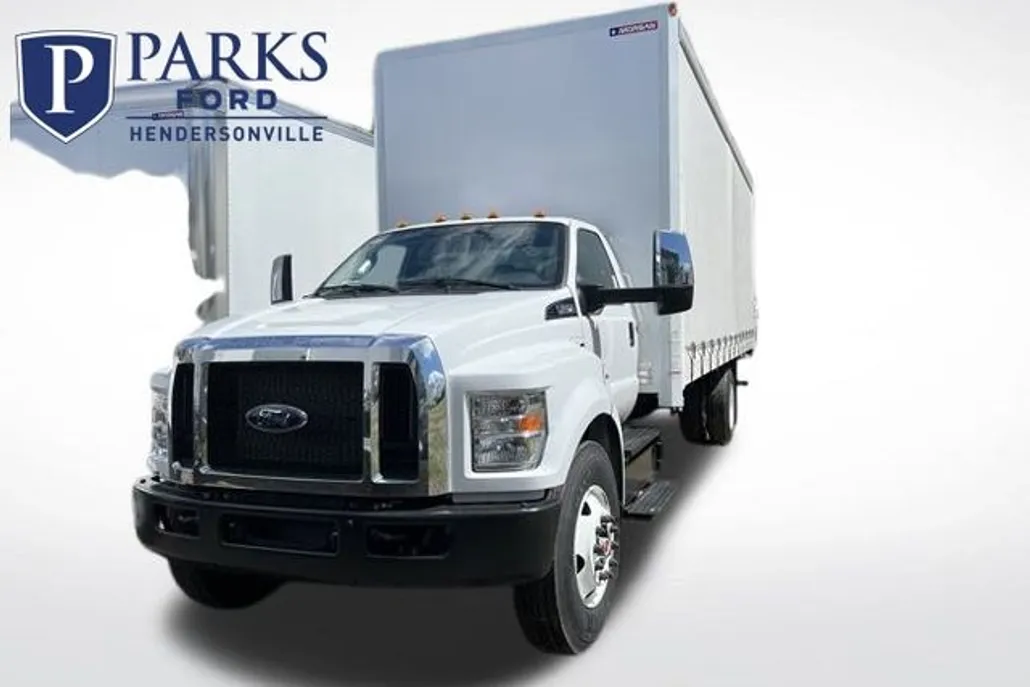 2025 Ford F-650 photo 1