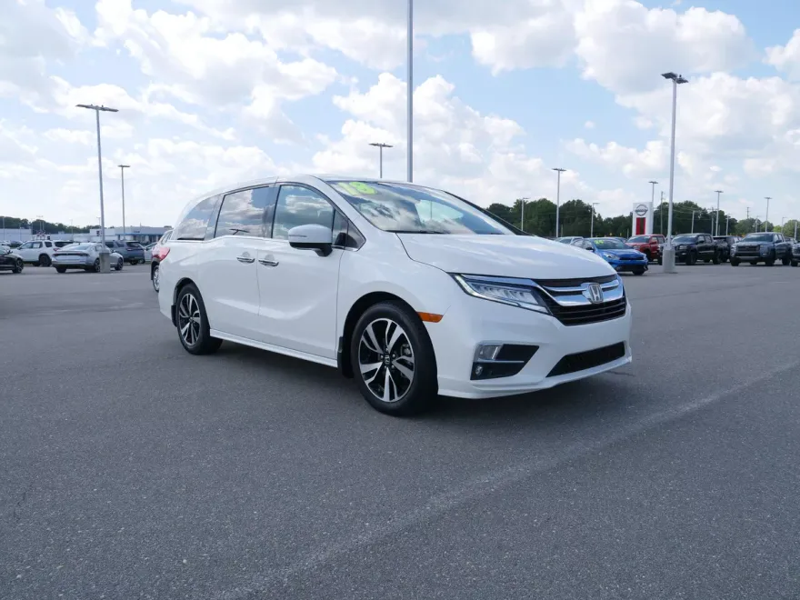 2018 Honda Odyssey Elite photo 1