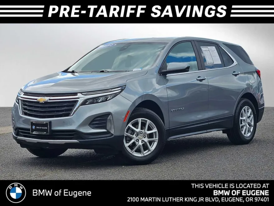 2023 Chevrolet Equinox LT photo 1