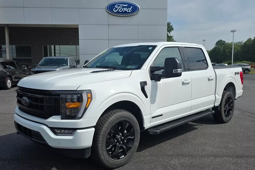 2023 Ford F-150 XLT photo 1