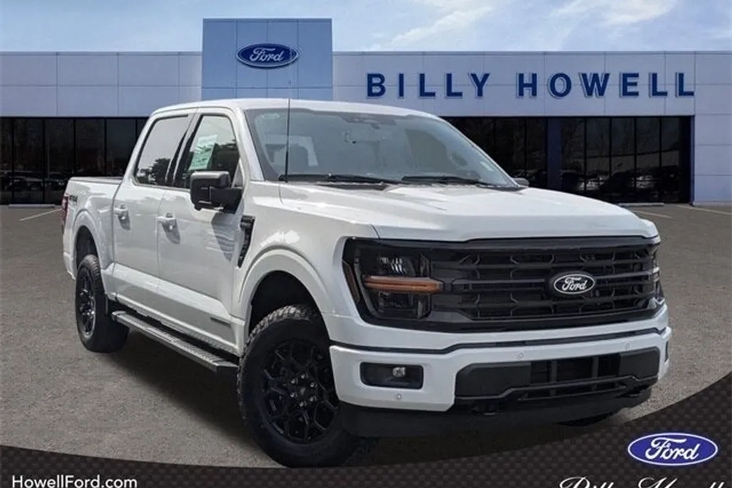 2025 Ford F-150 XLT photo 1