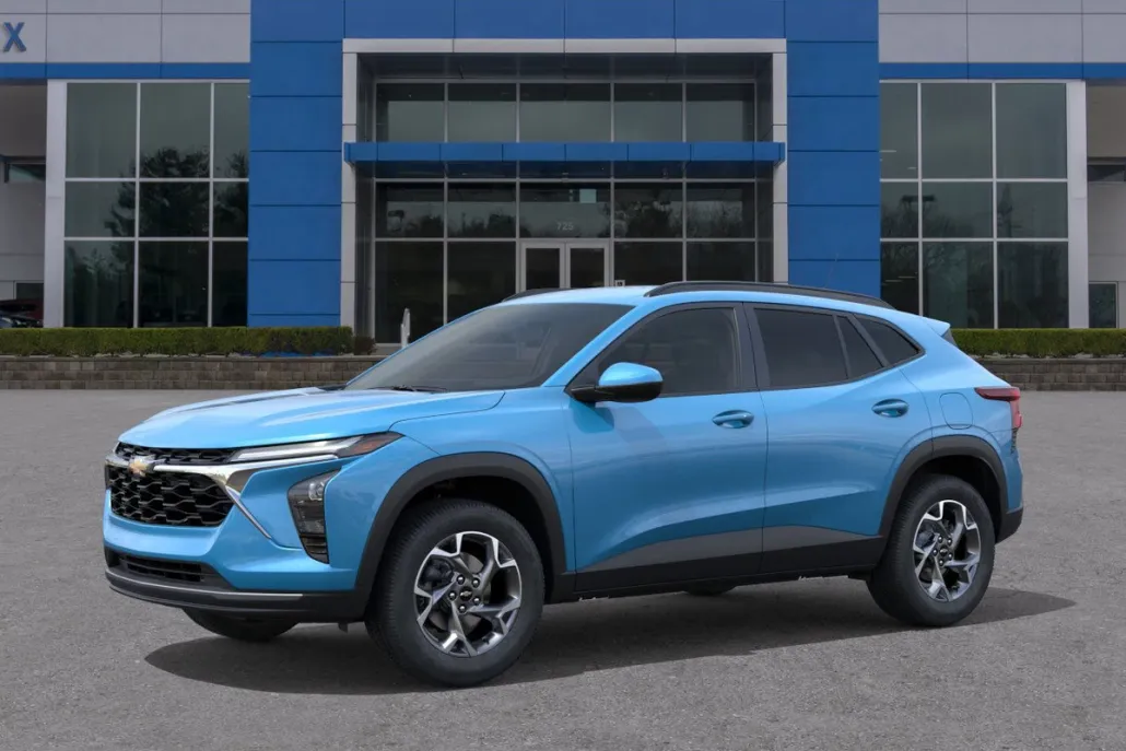 2025 Chevrolet Trax LT photo 1