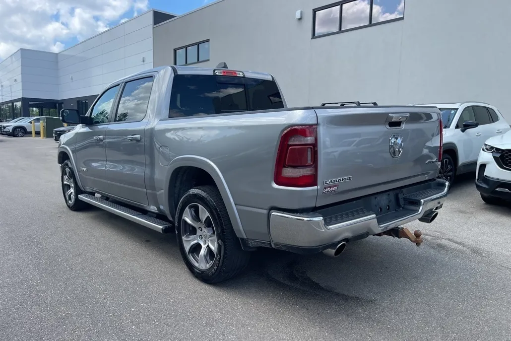2019 Ram 1500 Laramie photo 1