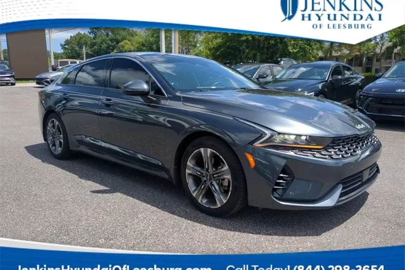 2023 Kia K5 EX photo 1