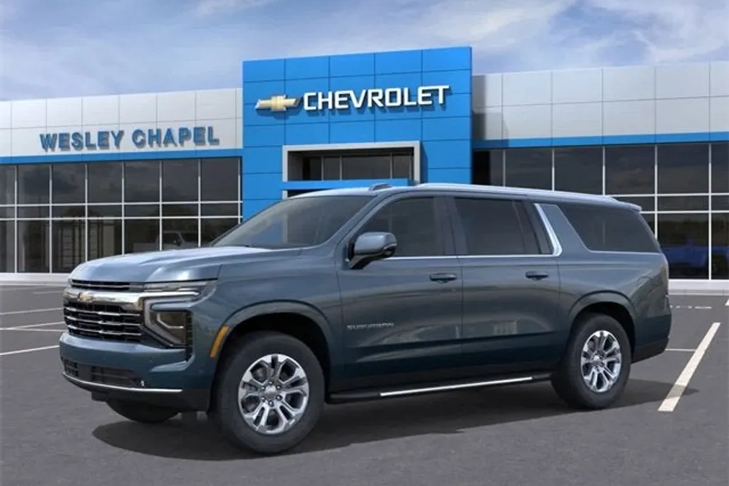 2026 Chevrolet Suburban LT photo 1