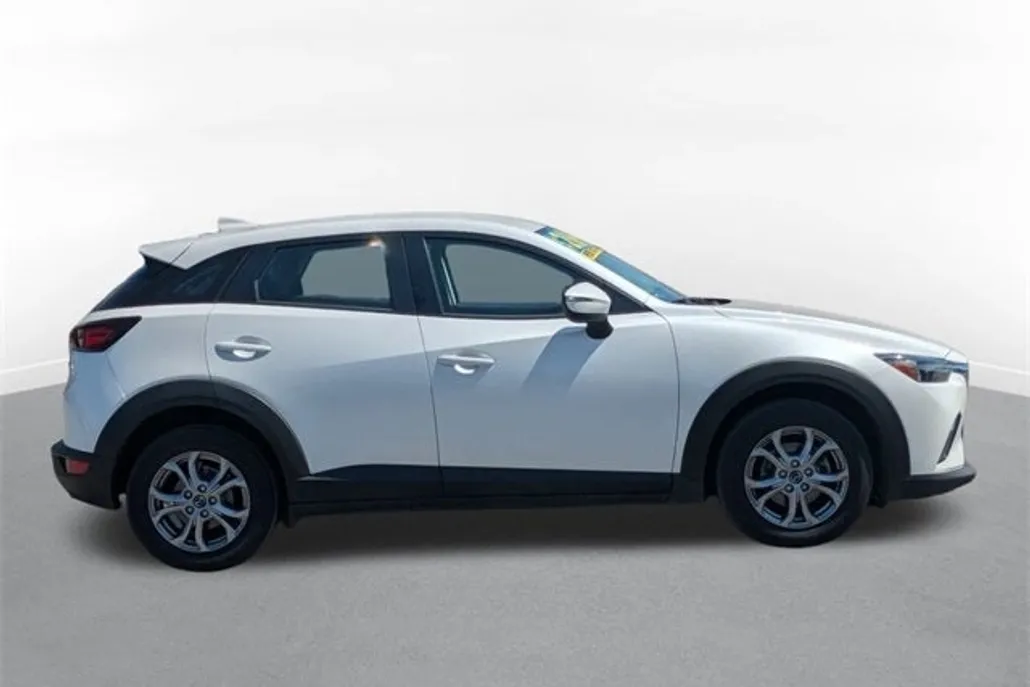 2021 Mazda CX-3 Sport photo 1