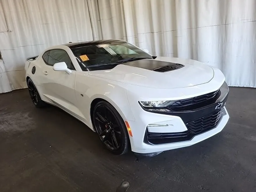 2019 Chevrolet Camaro 2SS photo 1