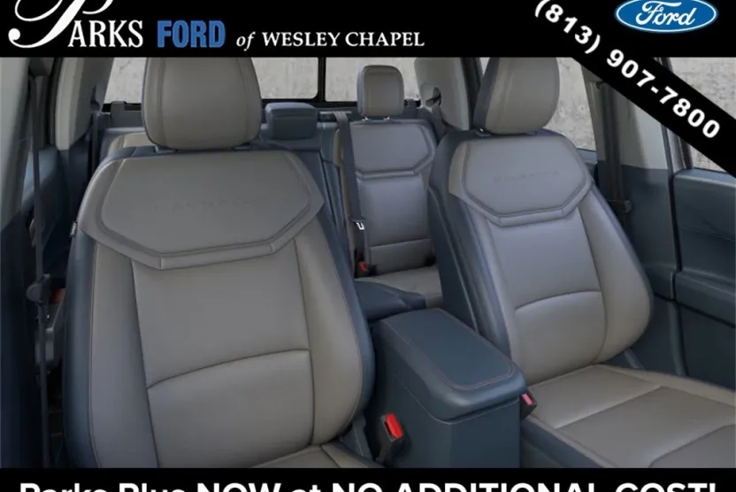 2025 Ford Maverick Lariat photo 1
