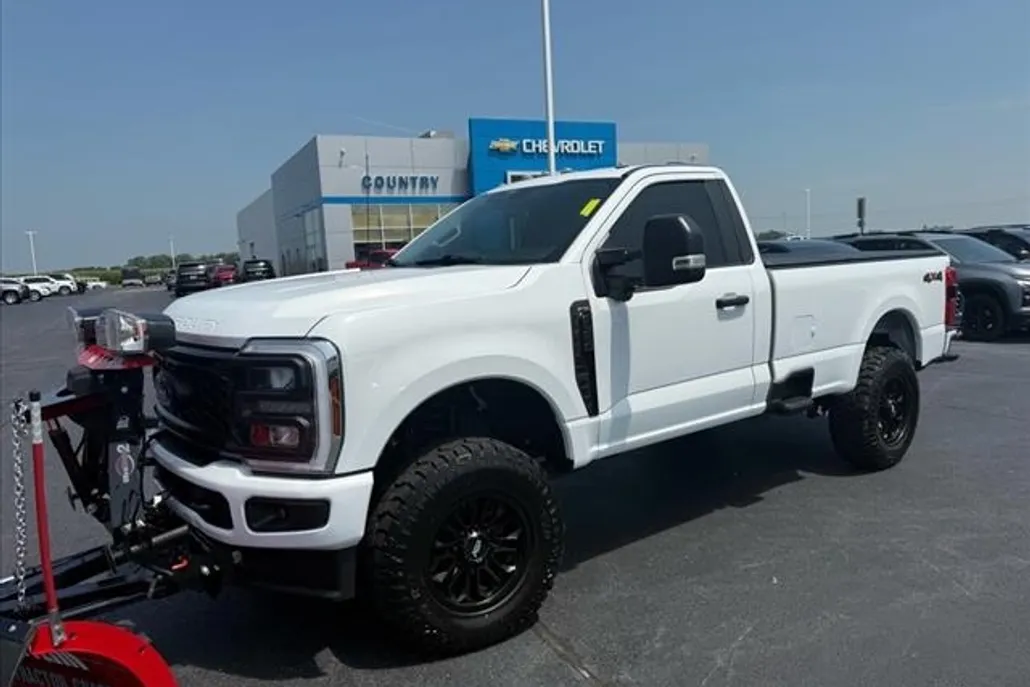 2024 Ford F-350 XL photo 1