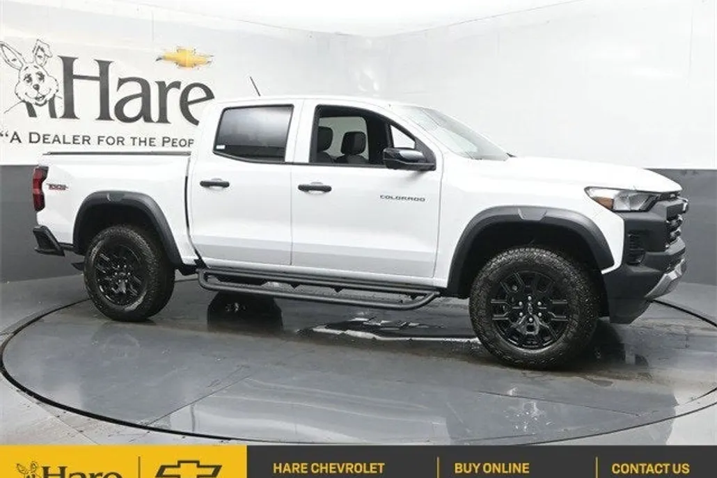2026 Chevrolet Colorado Trail Boss photo 1