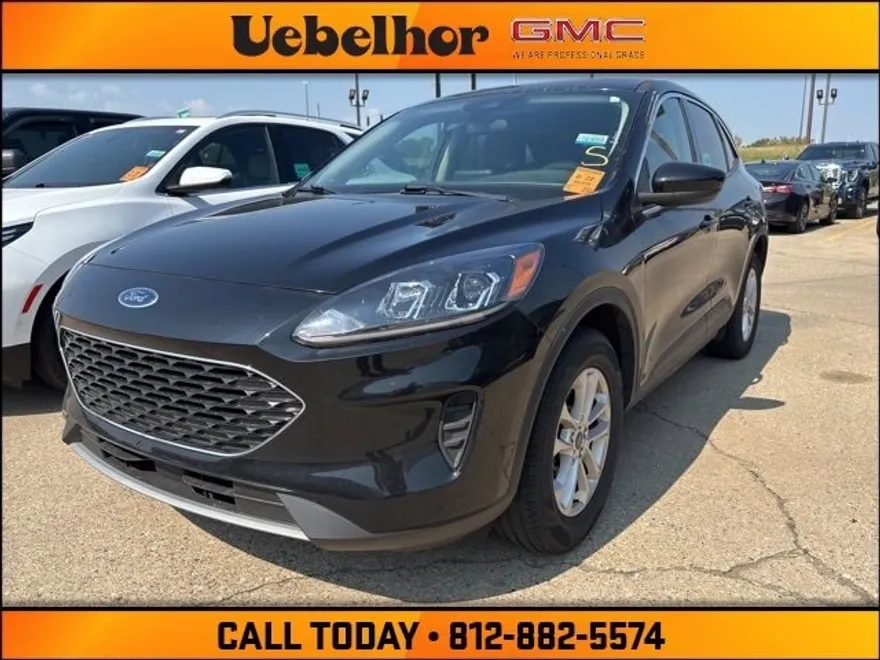 2020 Ford Escape SE photo 1