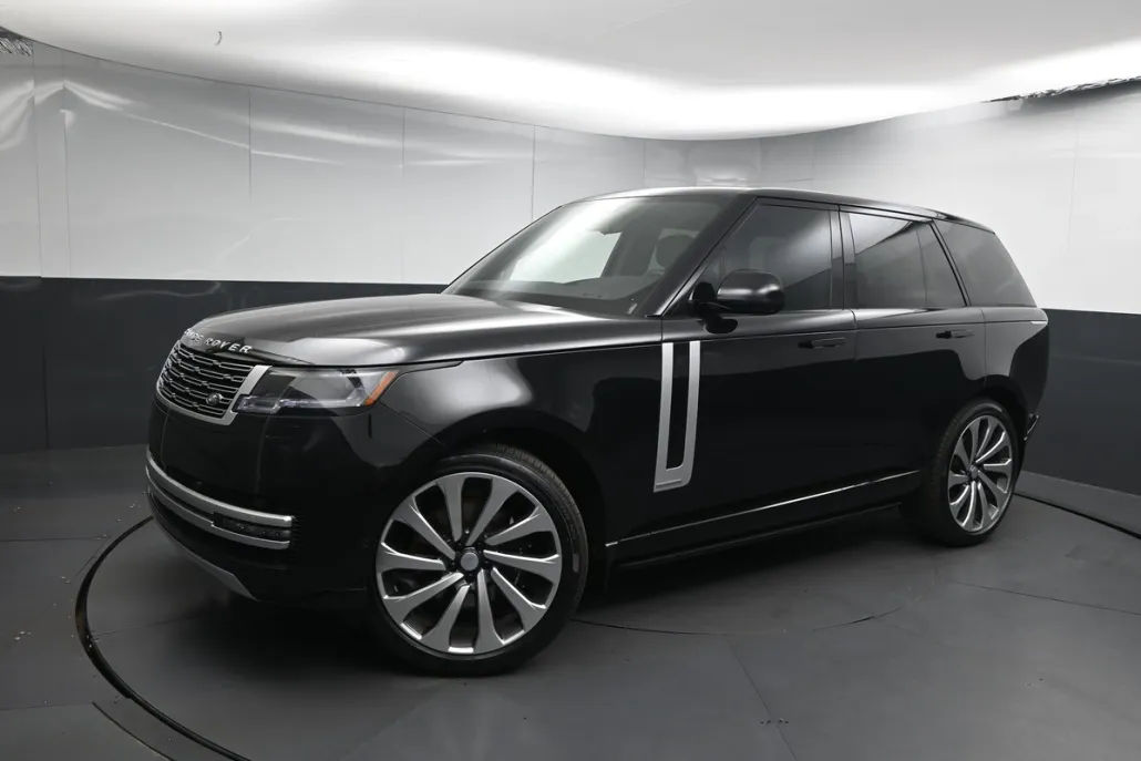 2025 Land Rover Range Rover Autobiography photo 1