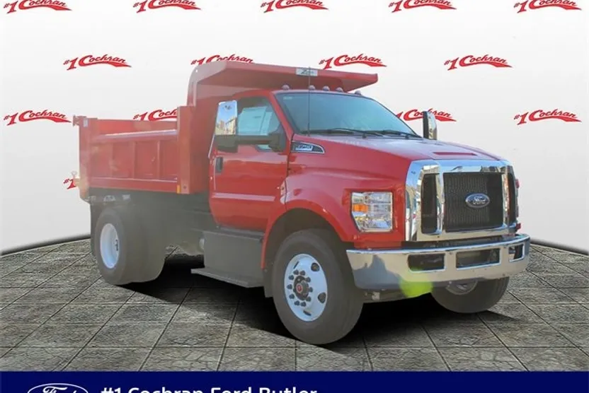 2025 Ford F-750 Base Regular Cab photo 1
