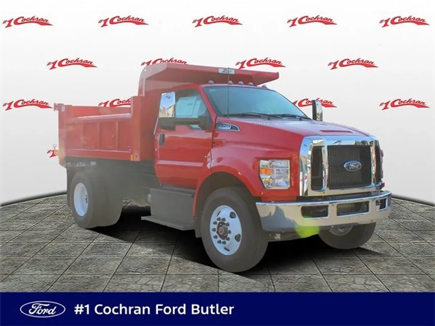 2025 Ford F-750 Base Regular Cab photo 1