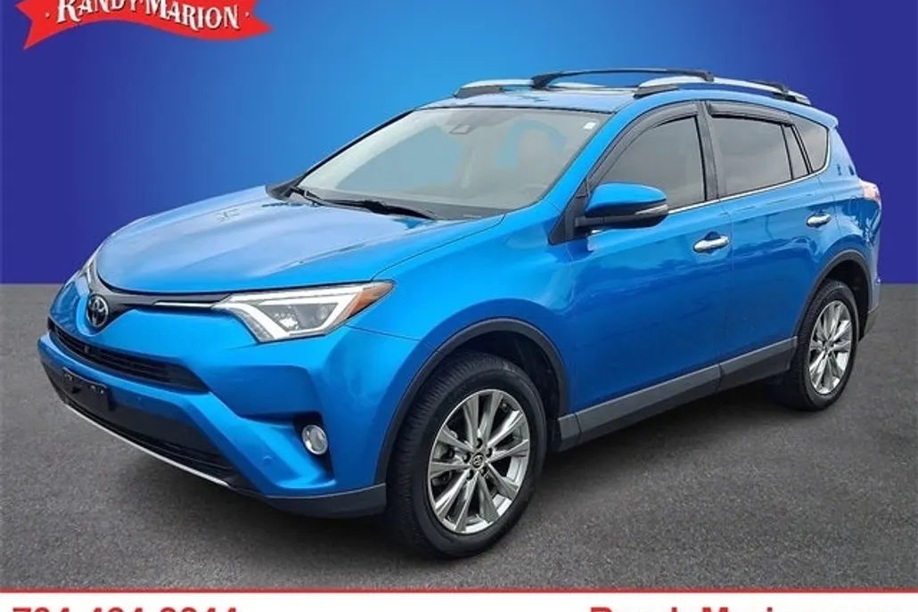 2017 Toyota RAV4 Limited photo 1