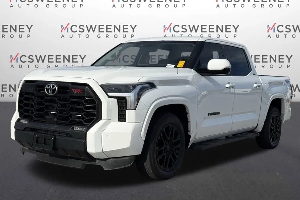 2022 Toyota Tundra TRD photo 1