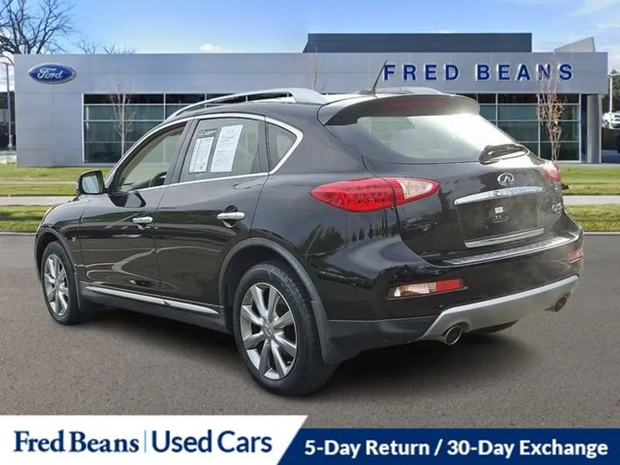 2017 Infiniti QX50 Base photo 1