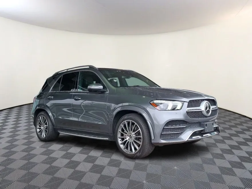 2022 Mercedes Benz GLE 450 4MATIC photo 1