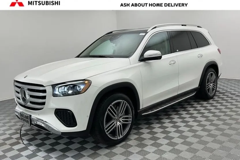 2025 Mercedes Benz GLS 450 4MATIC photo 1