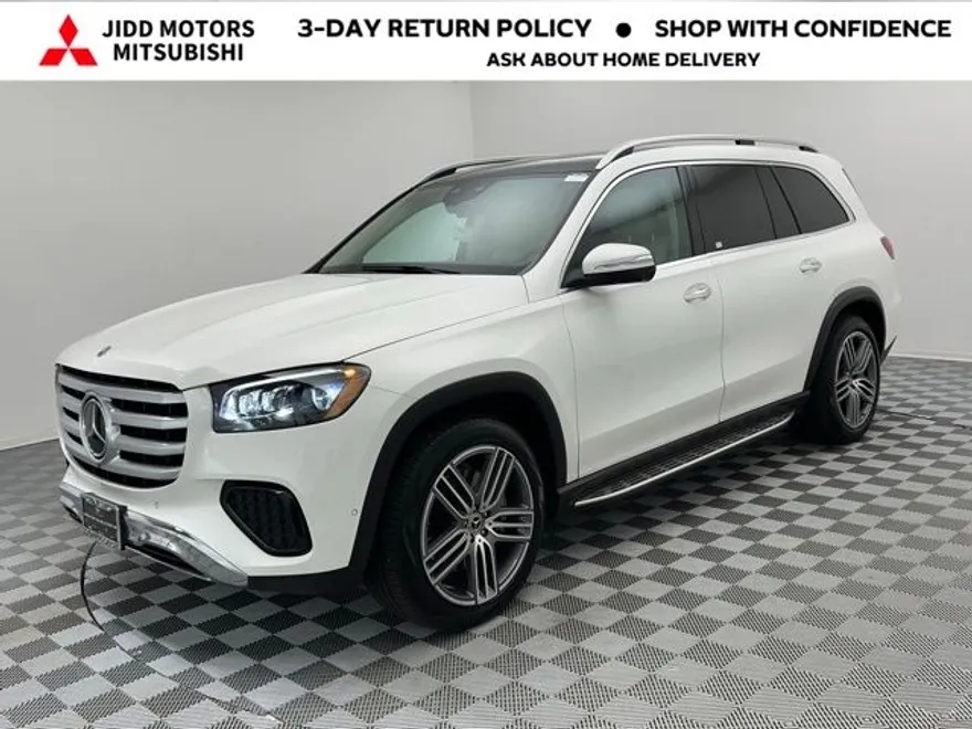 2025 Mercedes Benz GLS 450 4MATIC photo 1