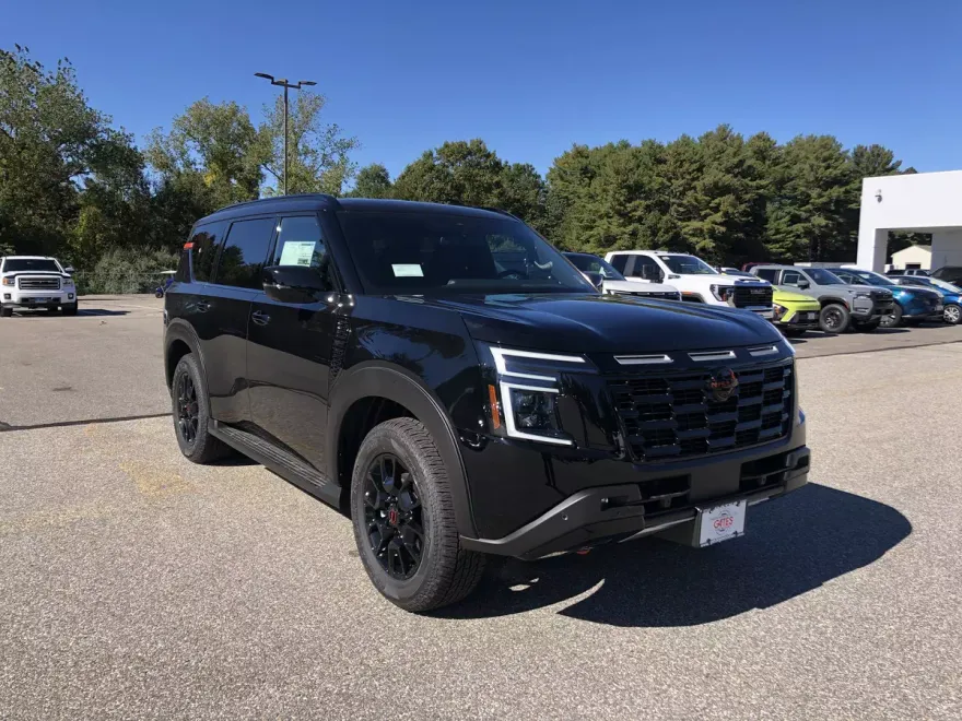 2026 Nissan Armada photo 1