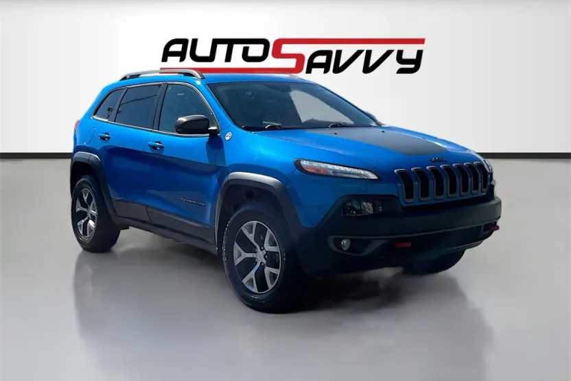 2023 Jeep Cherokee Altitude photo 1