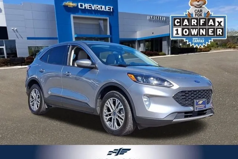 2022 Ford Escape SEL photo 1