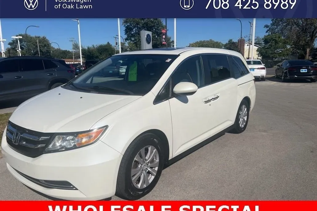 2015 Honda Odyssey EX-L photo 1