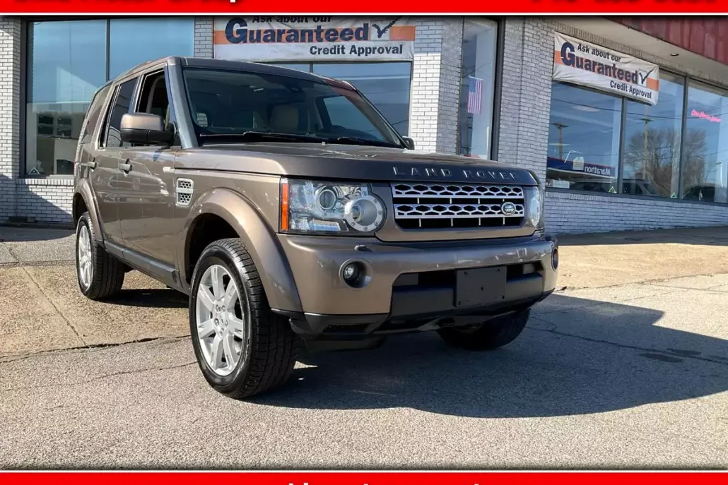 2011 Land Rover LR4 HSE photo 1