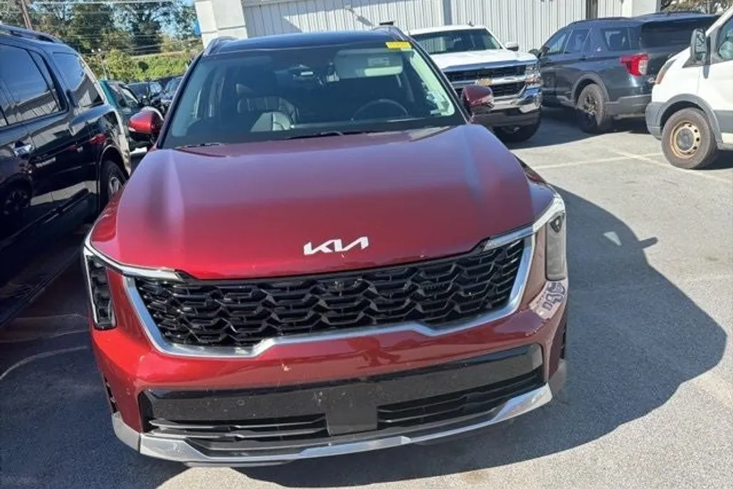 2024 Kia Sorento SX photo 1