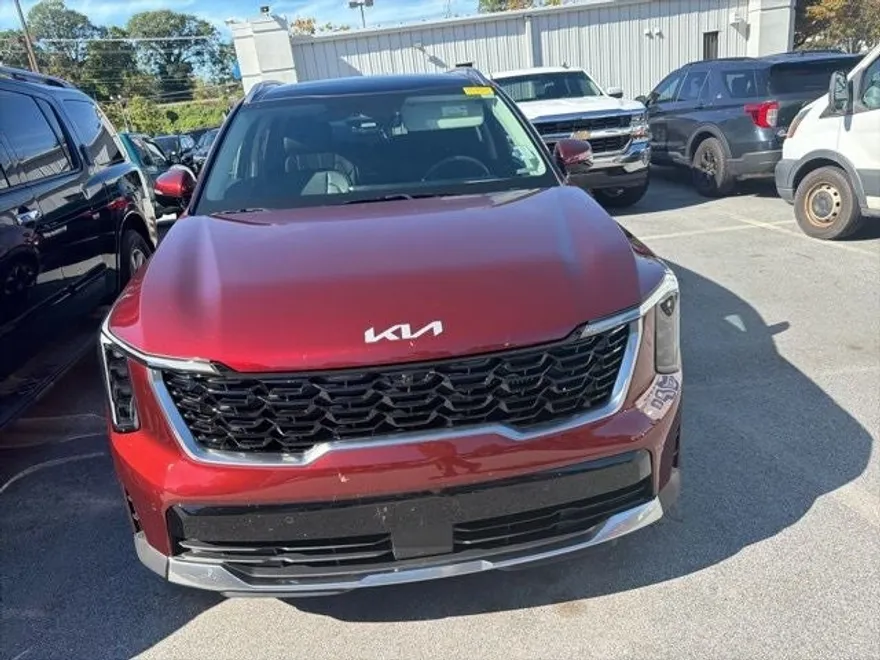 2024 Kia Sorento SX photo 1