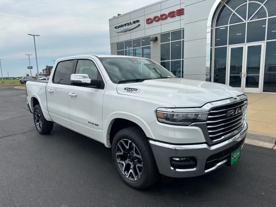 2025 Ram 1500 Laramie photo 1