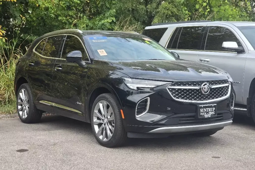2023 Buick Envision Avenir photo 1