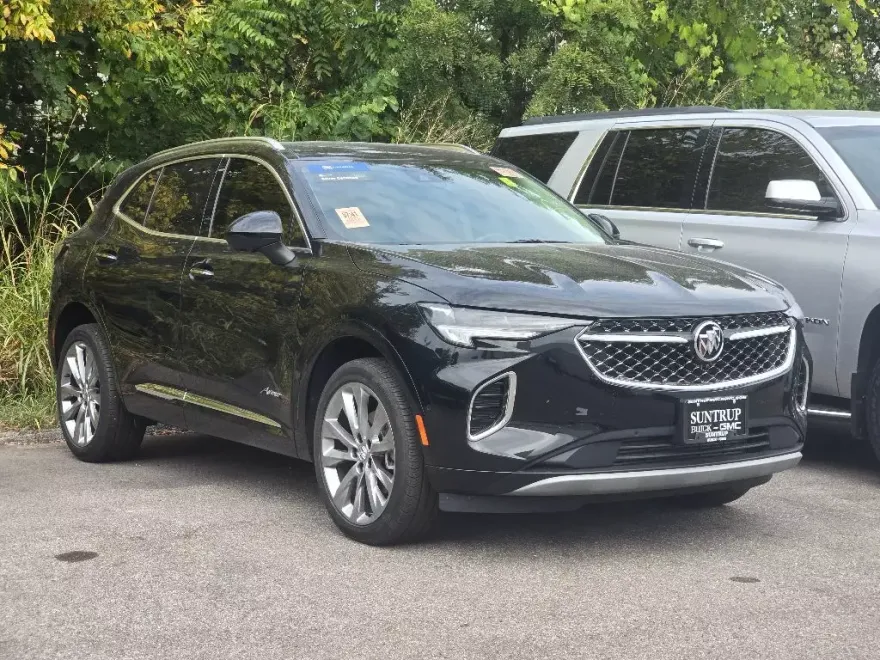2023 Buick Envision Avenir photo 1