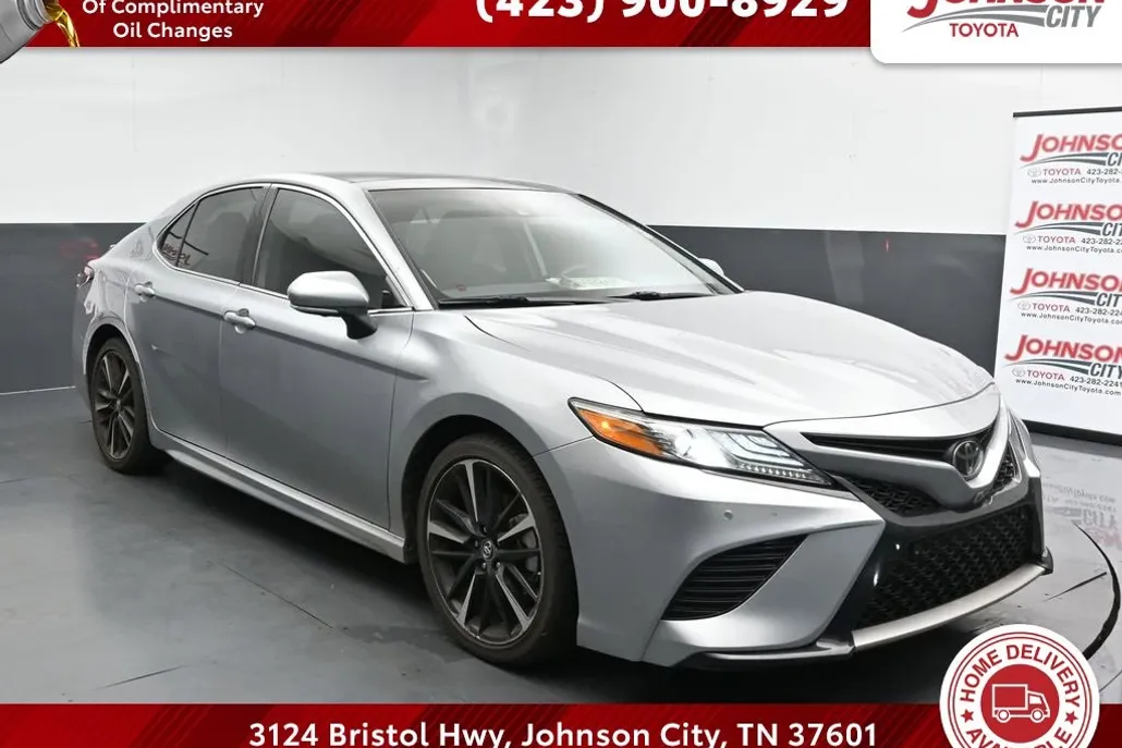2019 Toyota Camry XSE photo 1