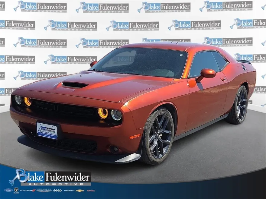 2022 Dodge Challenger GT photo 1