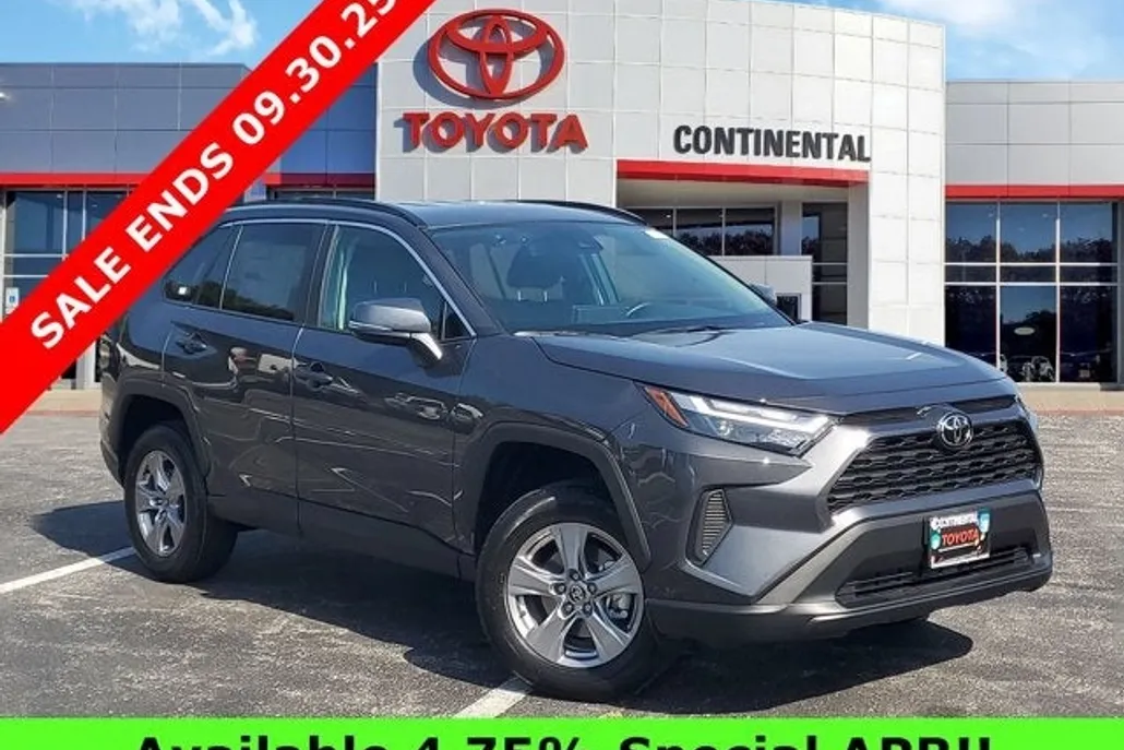 2025 Toyota RAV4 XLE photo 1