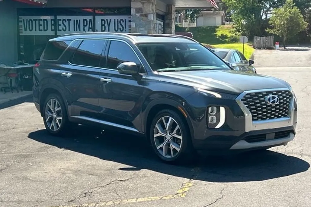 2020 Hyundai Palisade SEL photo 1