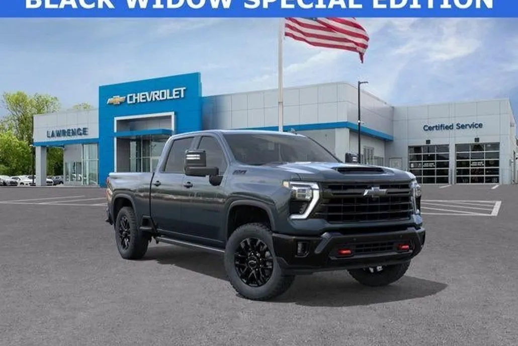 2025 Chevrolet Silverado 2500HD LTZ photo 1