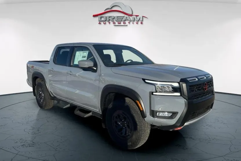 2025 Nissan Frontier PRO-4X photo 1
