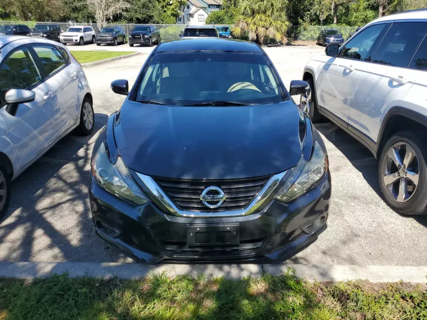 2016 Nissan Altima 2.5 SL photo 1