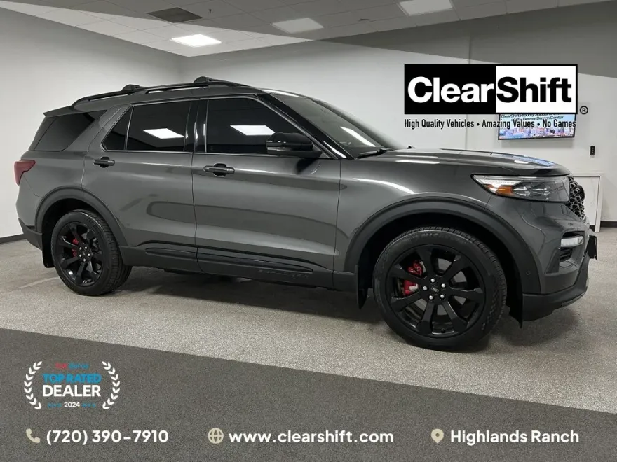 2020 Ford Explorer ST photo 1
