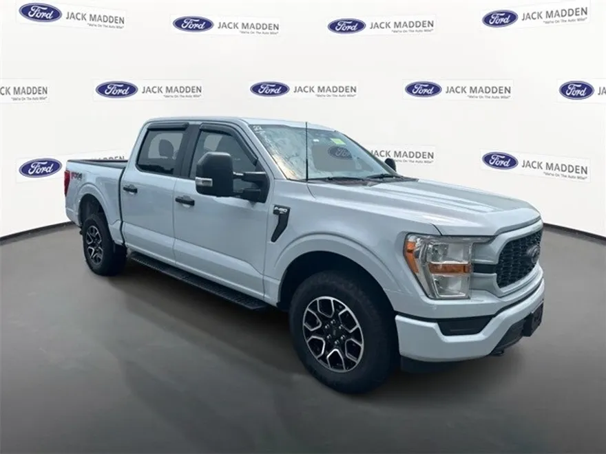 2022 Ford F-150 XL photo 1