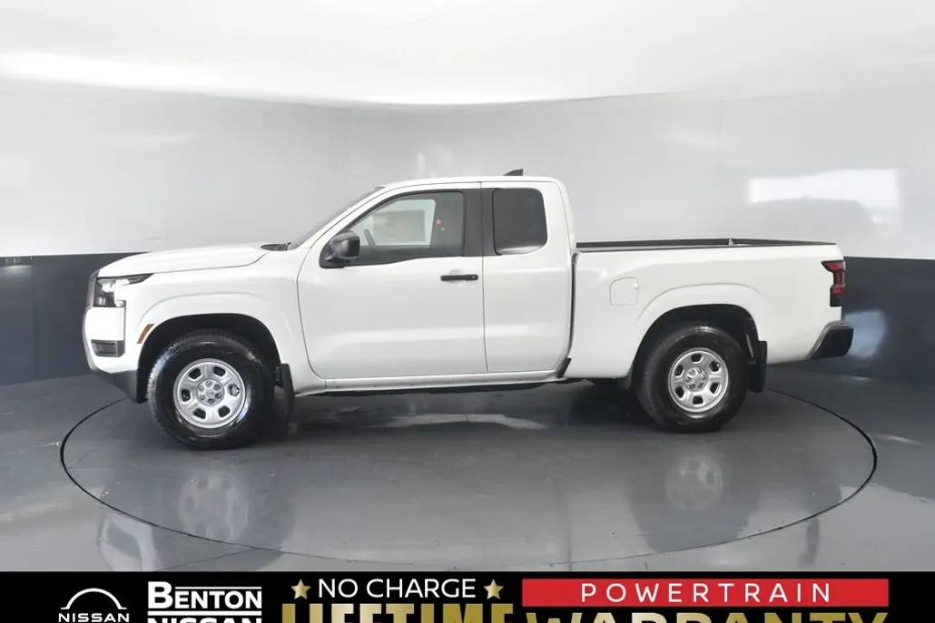 2026 Nissan Frontier S photo 1