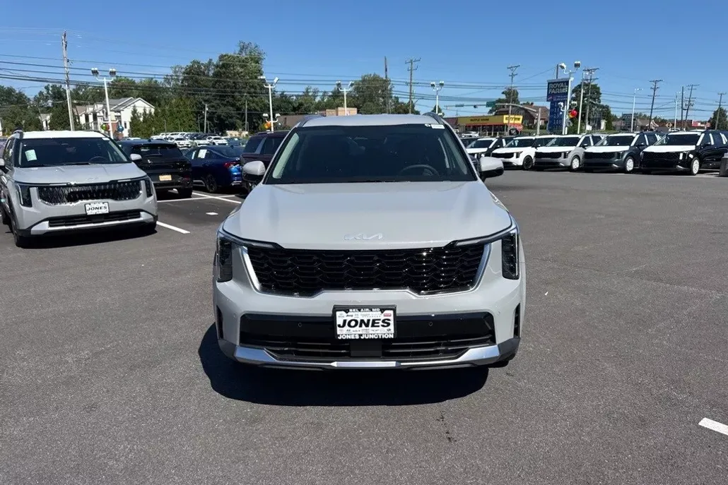 2026 Kia Sorento S photo 1