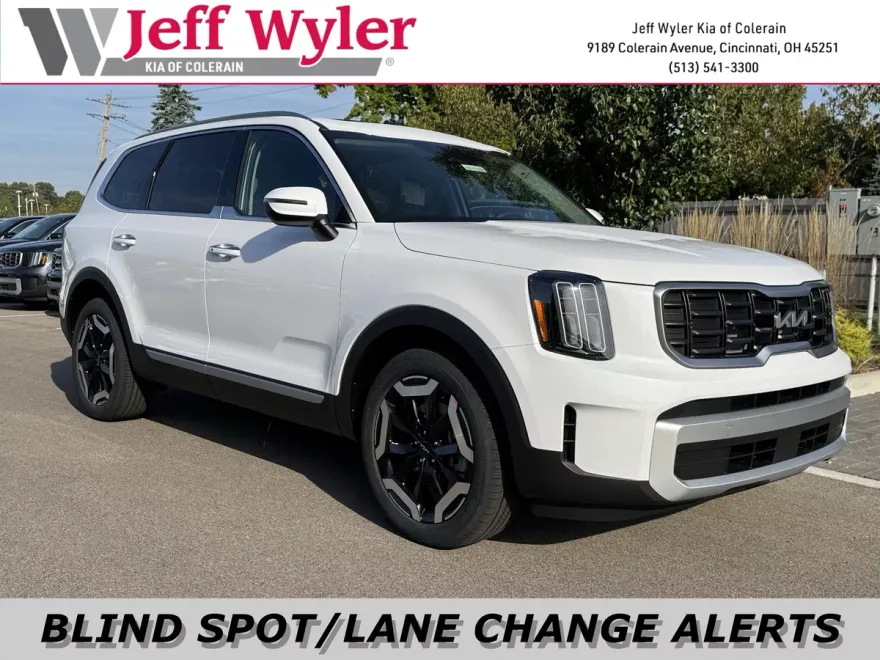 2025 Kia Telluride S photo 1