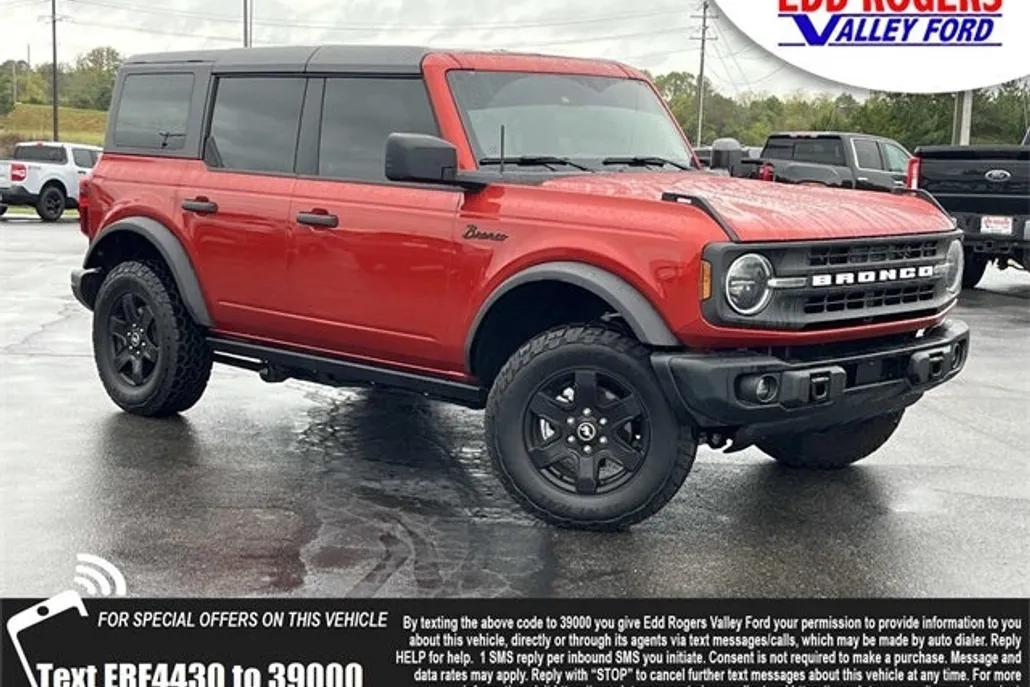 2024 Ford Bronco Black Diamond photo 1